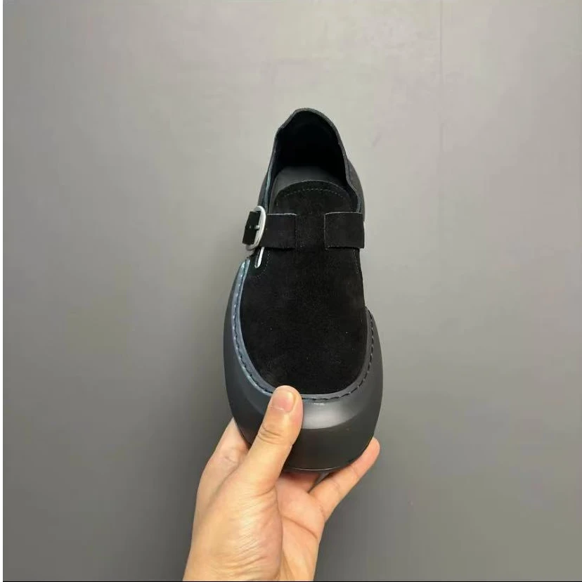 新款高品质全皮面休闲百搭男鞋