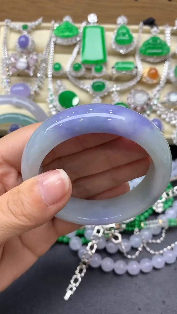 翡翠手镯未镶嵌373-中国好珍宝