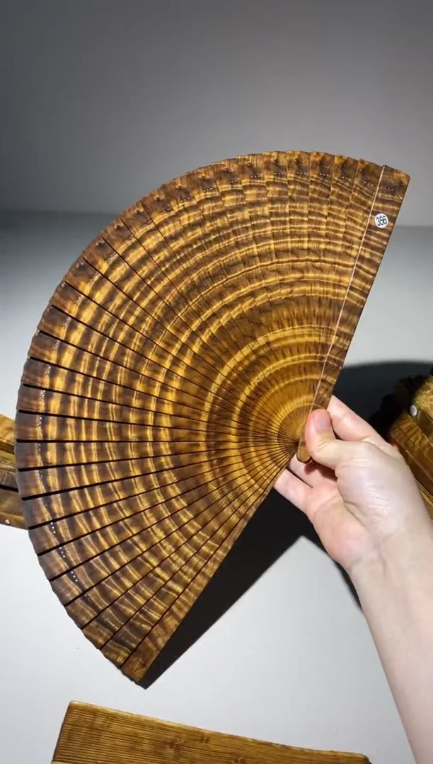 金丝楠毓*21cm金丝楠木小叶桢楠扇356