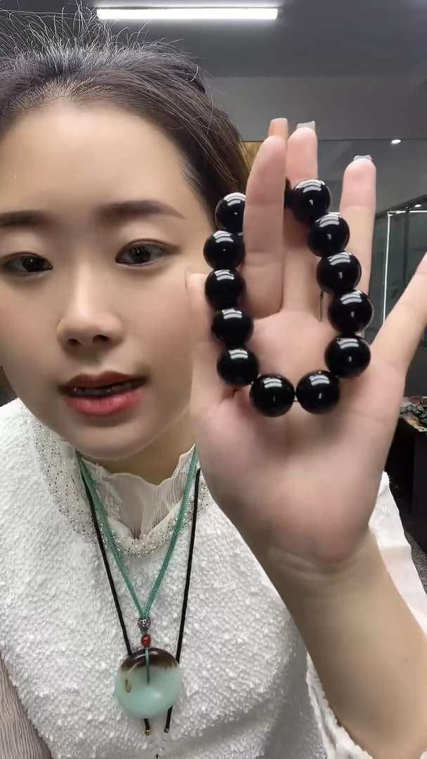 黑圆形卡18手串多样性发货一