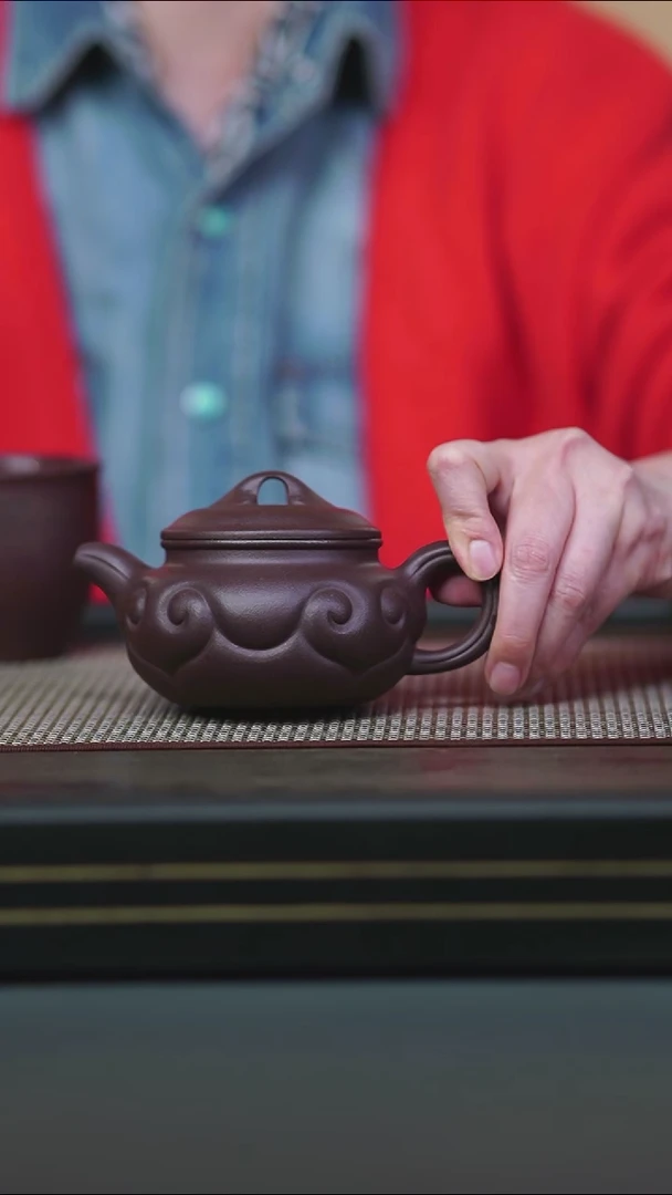 茶壶紫砂半手紫泥仿古如意260cc