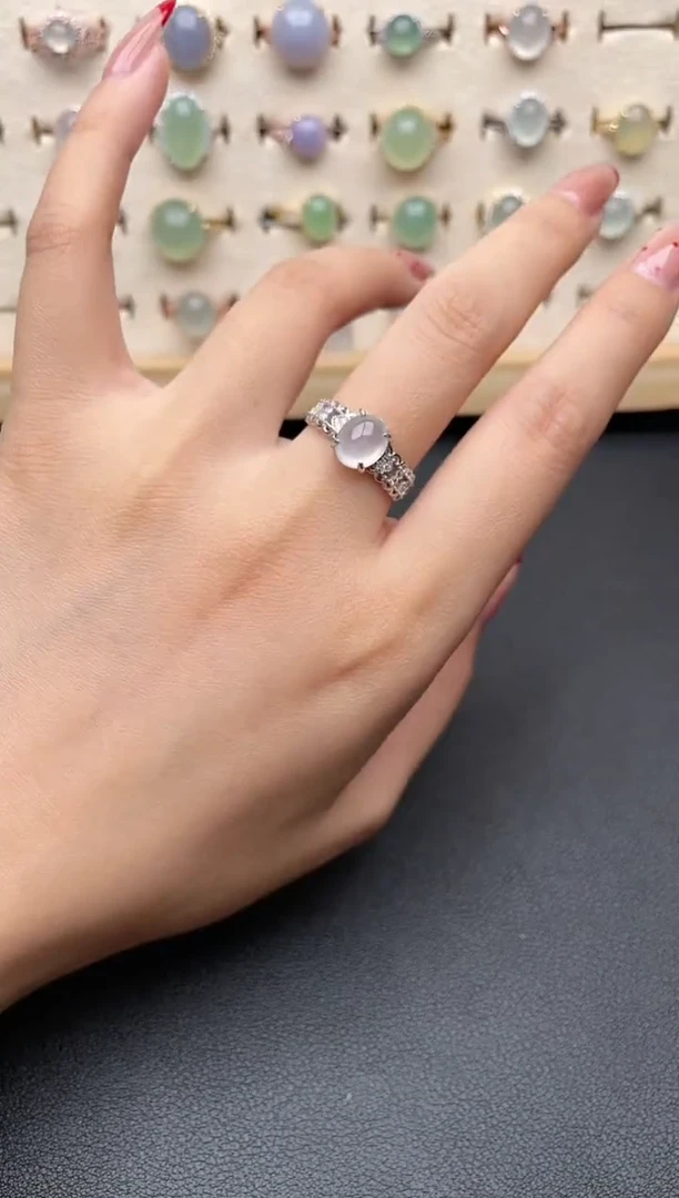 【闪购商品】翡翠戒指银S925镶嵌一物一证一礼盒