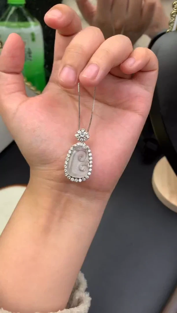 吊坠(不含链)银S925镶嵌翡翠银镶嵌翡翠吊坠