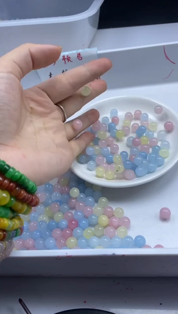 玛瑙/玉髓颈饰未镶嵌w356摩根8mm*30颗