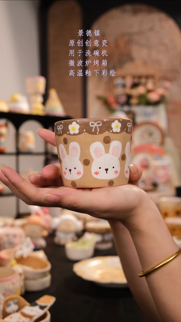 摆件景德镇手工手绘设计款