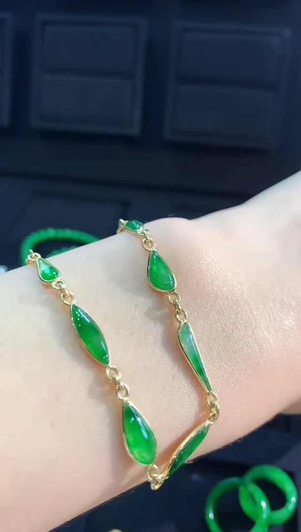 【闪购商品】翡翠手链18K金镶嵌手链
