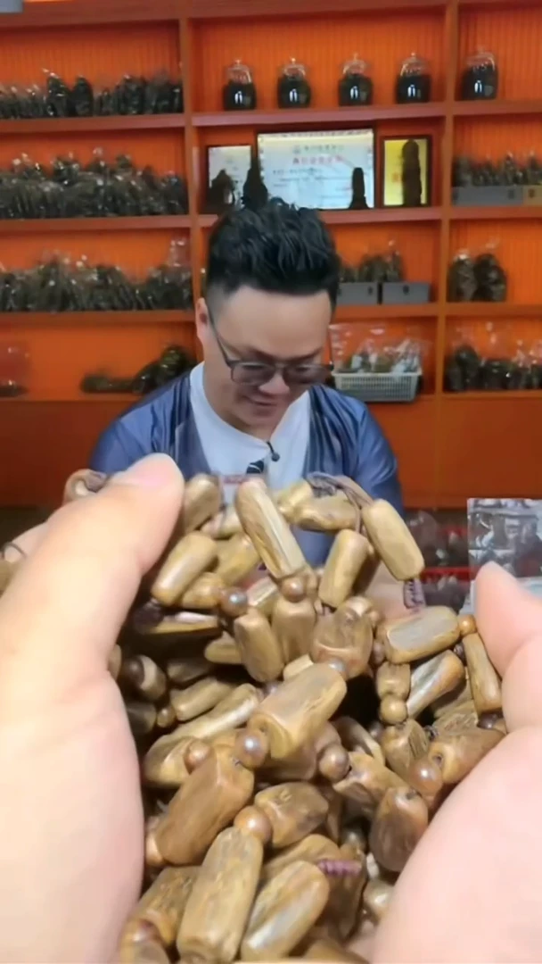 沉香手串118号香港缝纫机12g-13g多样性发一