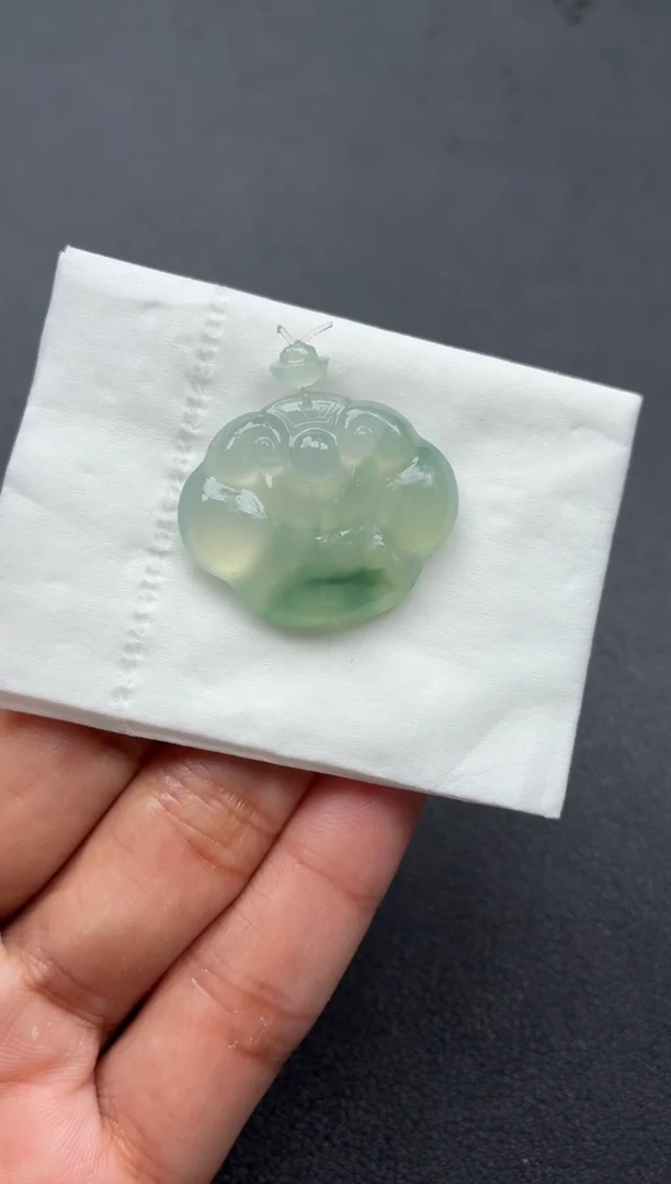 未镶嵌定制翡翠