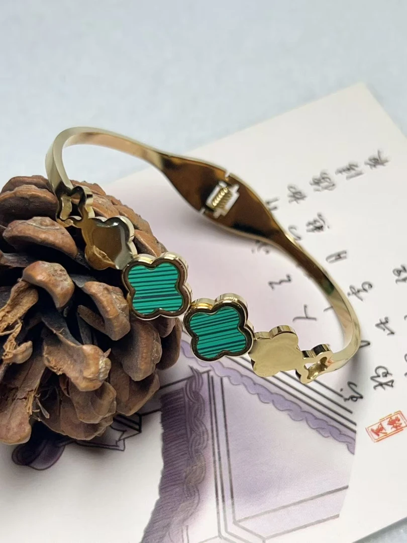 铜合金手镯 合金手镯 148 孔雀兰四叶草活口精致款手镯