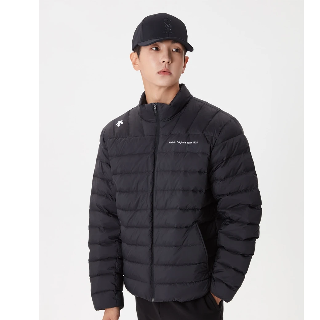 DESCENTE/迪桑特运动休闲短款立领羽绒服男女冬季保暖SO323XDJ95