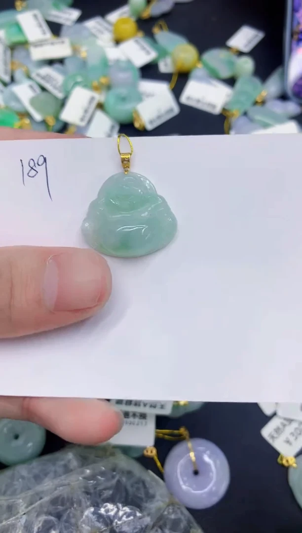 颈饰18K金镶嵌翡翠1111111