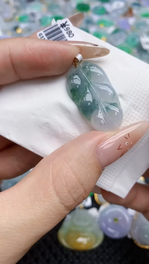 翡翠18K金镶嵌颈饰89   天然翡翠A货