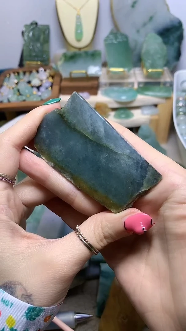 翡翠挂件未镶嵌娜缅甸A货翡翠，没有运费险