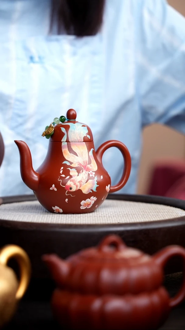 茶壶紫砂朱泥思婷泥绘金鱼