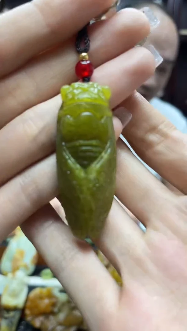未镶嵌岫玉吊坠·