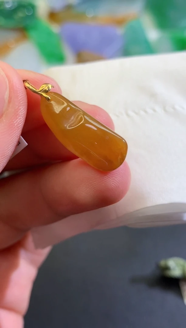 翡翠18K金镶嵌吊坠(不含链)45377