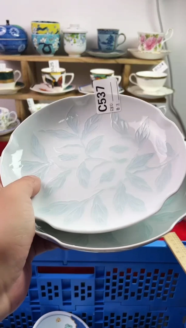 瓷片绿***妮7777777777 C537