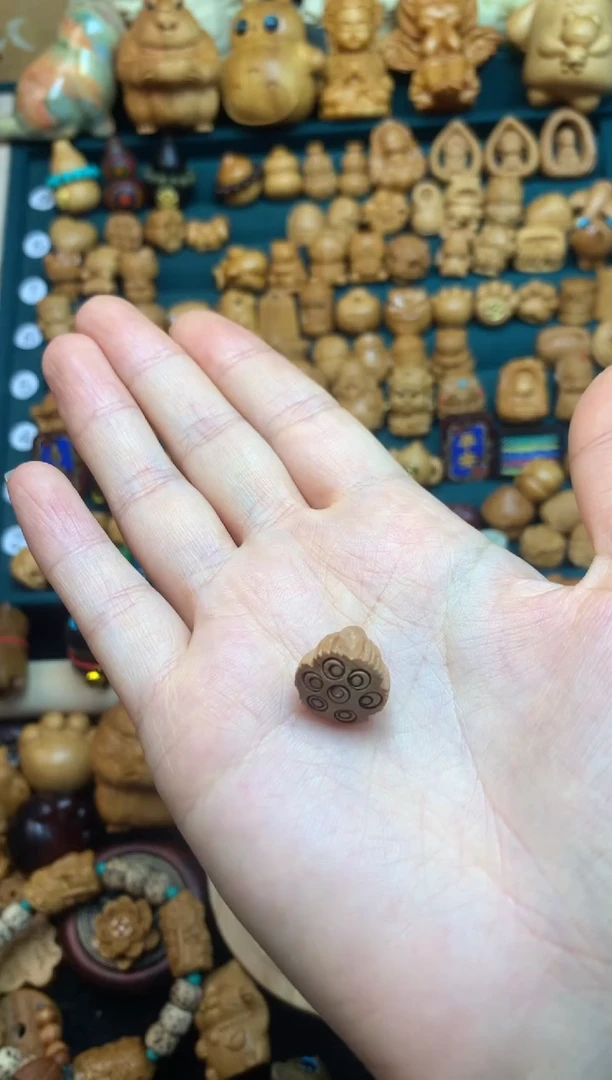 【闪购商品】檀香木..................