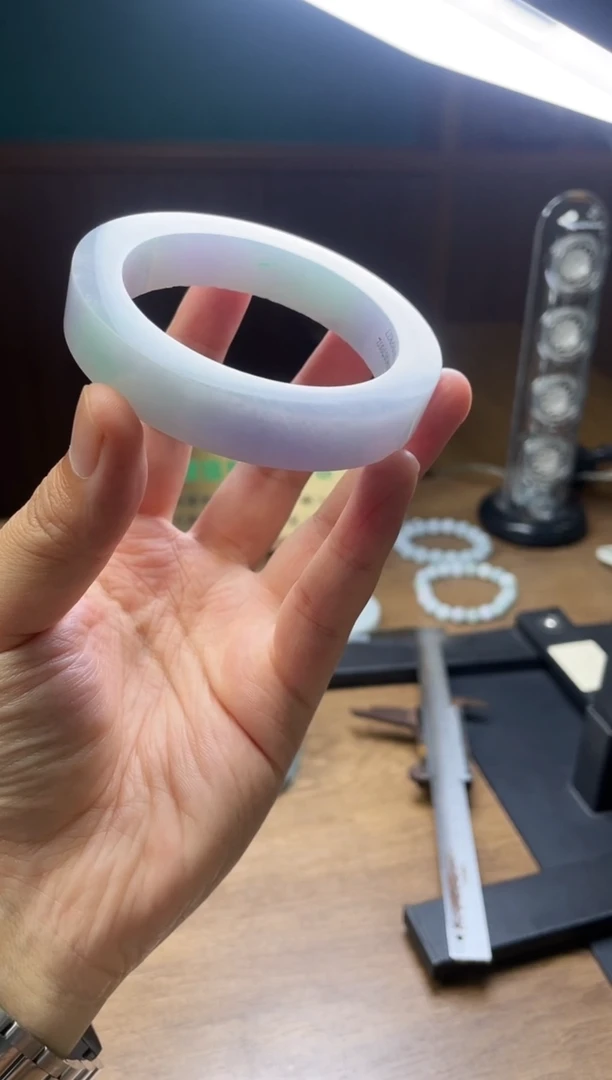 未镶嵌手镯定制翡翠沙*花定制