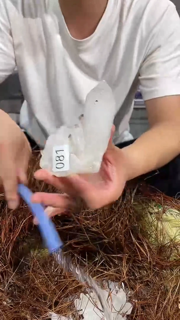 未镶嵌珠宝半成品水晶晶簇-81