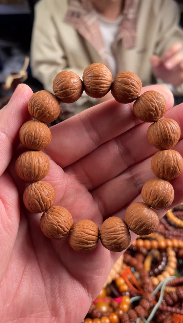 吊坠猴头核桃王胖子文玩工作室凤羽16+