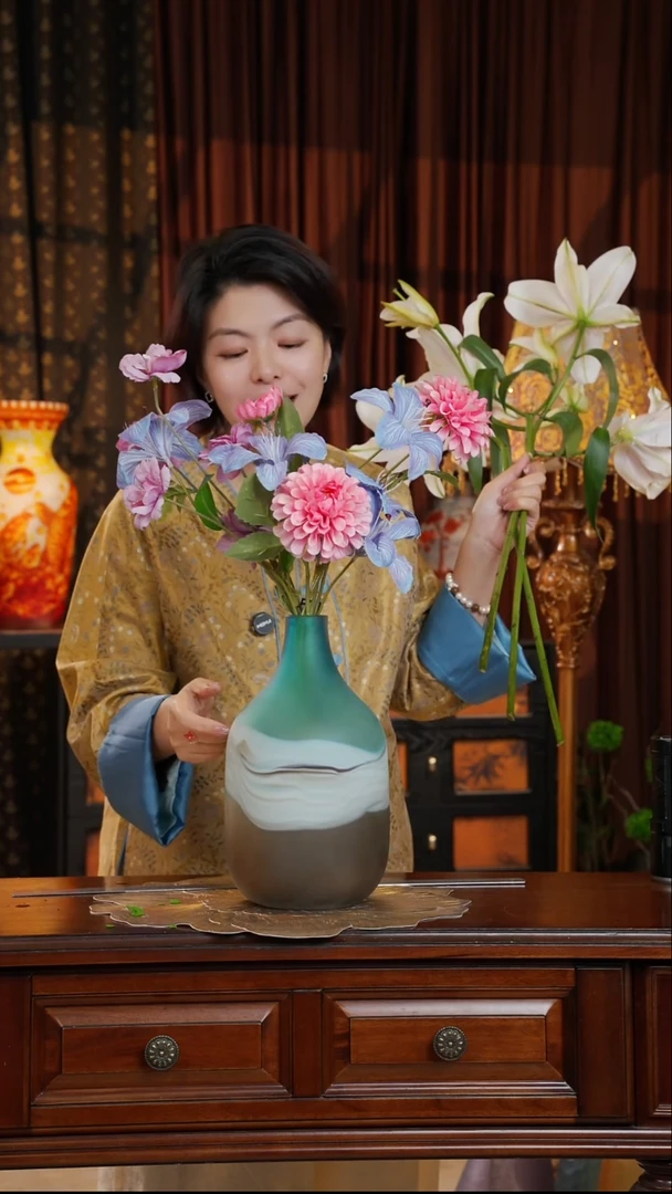 琉璃琉璃B553.。。。。