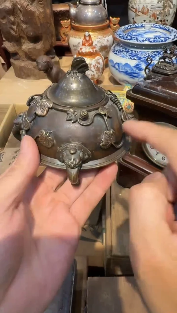 铜制浮雕罐啊啊啊