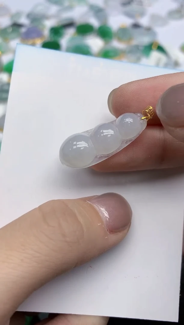 【闪购商品】翡翠颈饰18K金镶嵌天然翡翠A货