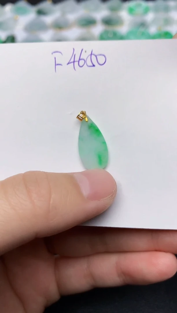 颈饰未镶嵌翡翠天然缅甸A货翡翠百元以上9元证书费自理