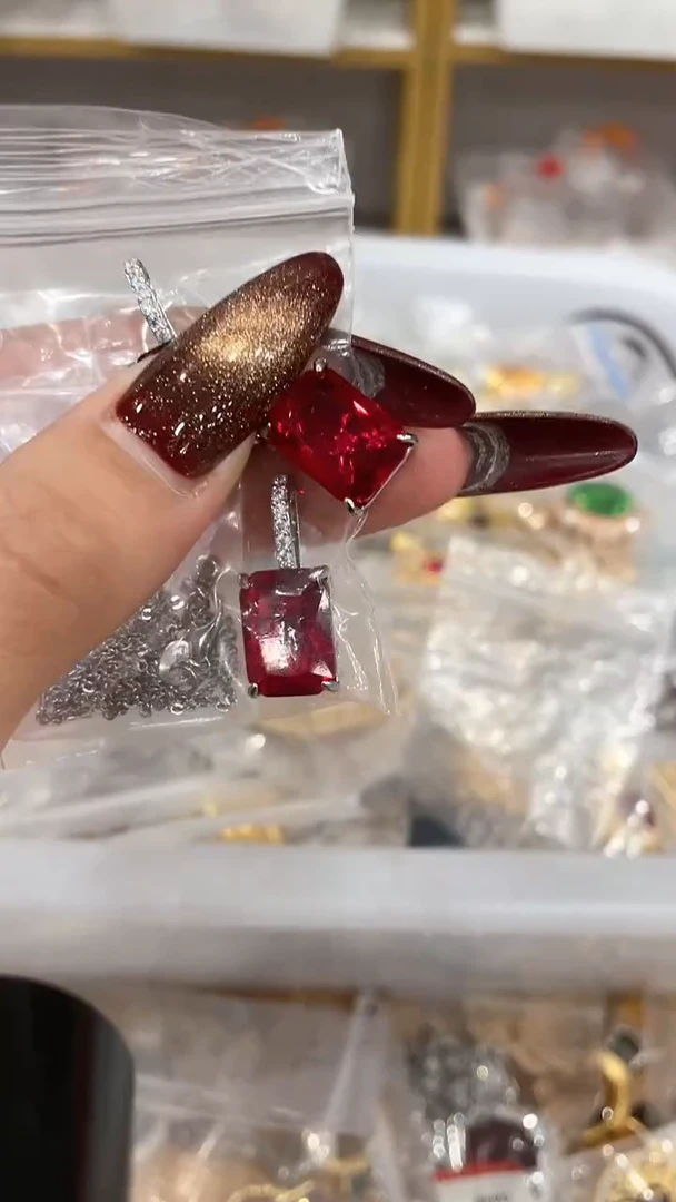 【闪购商品】合成钻石合金q619时尚气质饰品