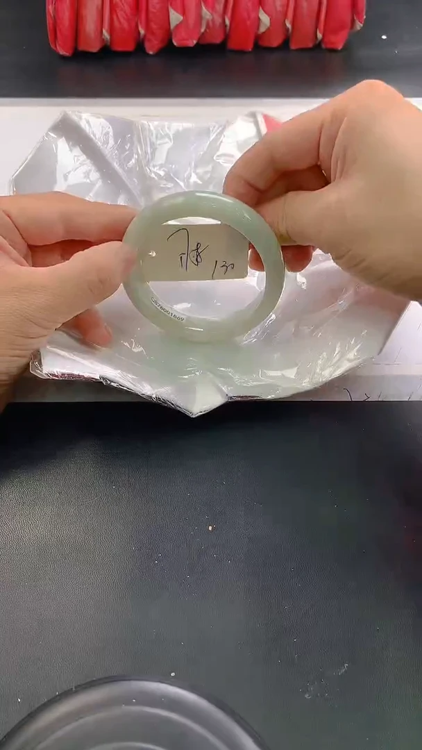 未镶嵌手镯翡翠130