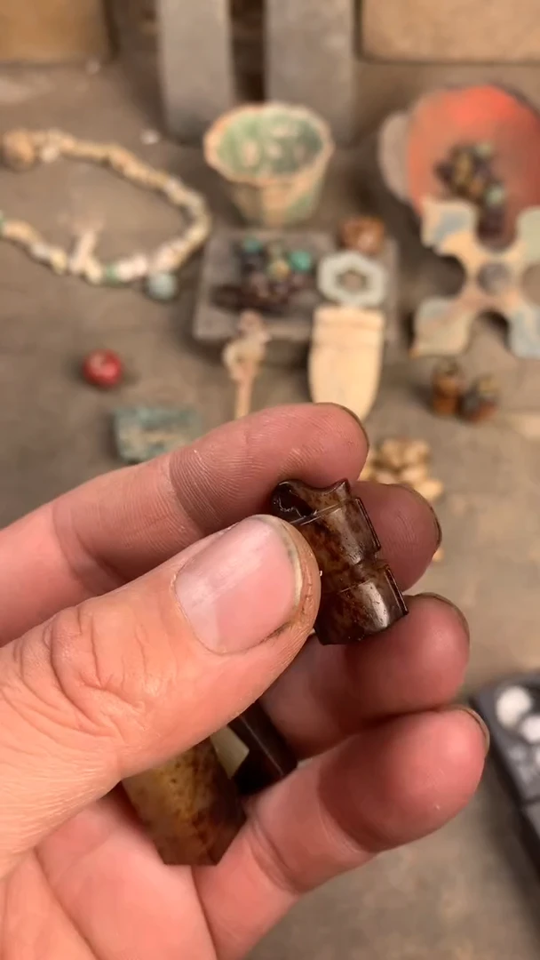 【闪购商品】和田玉（糖玉）车挂未镶嵌1