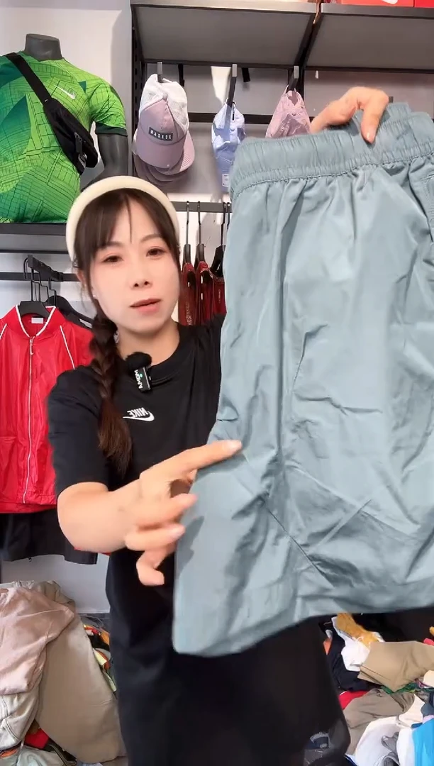 1656编码 瑕疵款以直播间过款为准 尺码