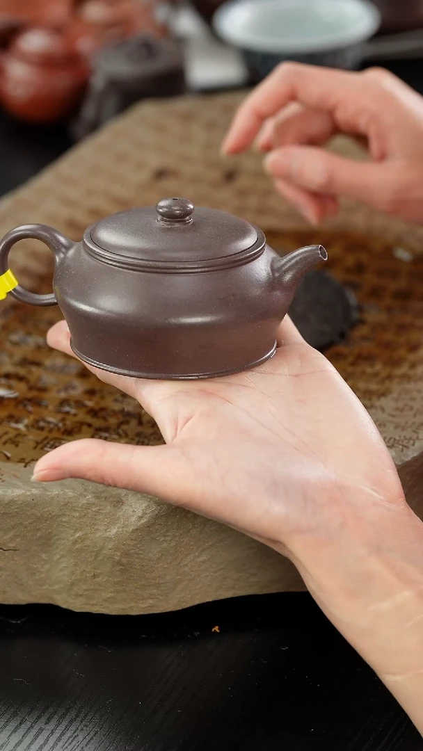 【闪购商品】紫砂茶壶胭脂紫曼殊150cc