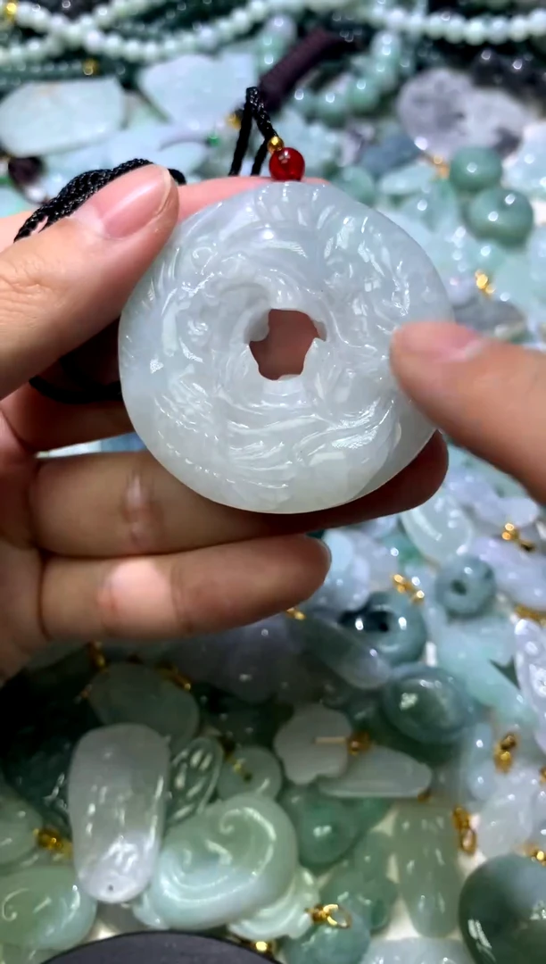 吊坠(不含链)未镶嵌翡翠1