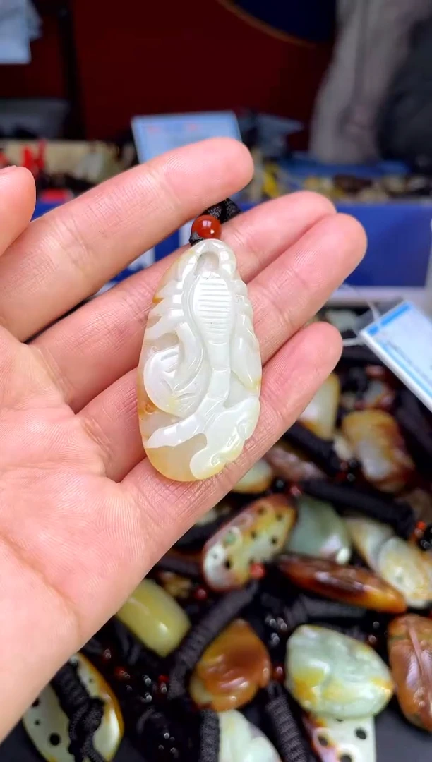 【闪购商品】和田玉颈饰未镶嵌123