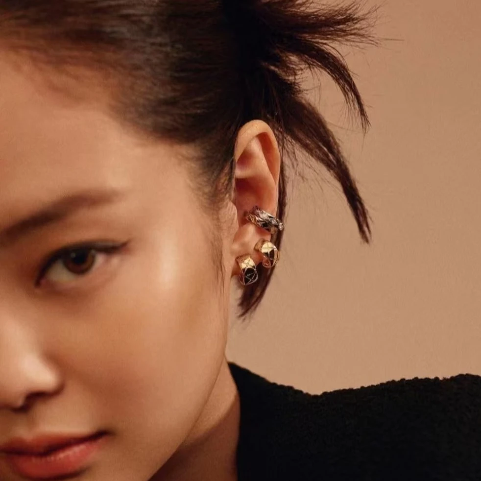 99新 Chanel/香奈儿 小花6欢 crush 白金带钻/玫瑰金组合款 耳骨