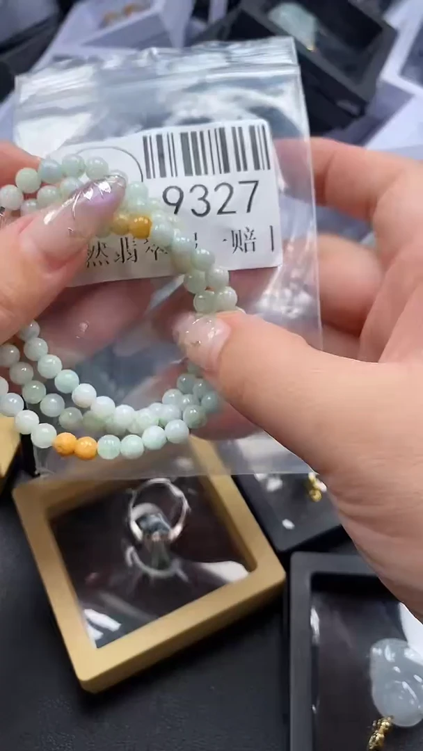 吊坠(不含链)未镶嵌翡翠9327