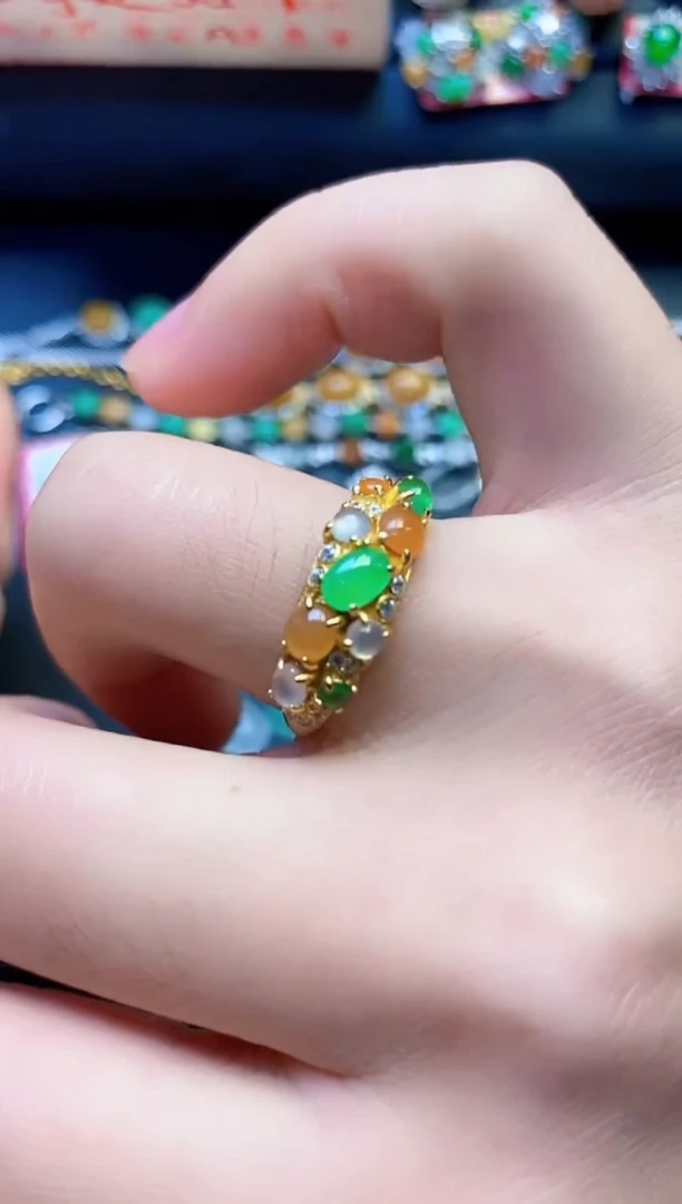 银S925镶嵌戒指翡翠天然