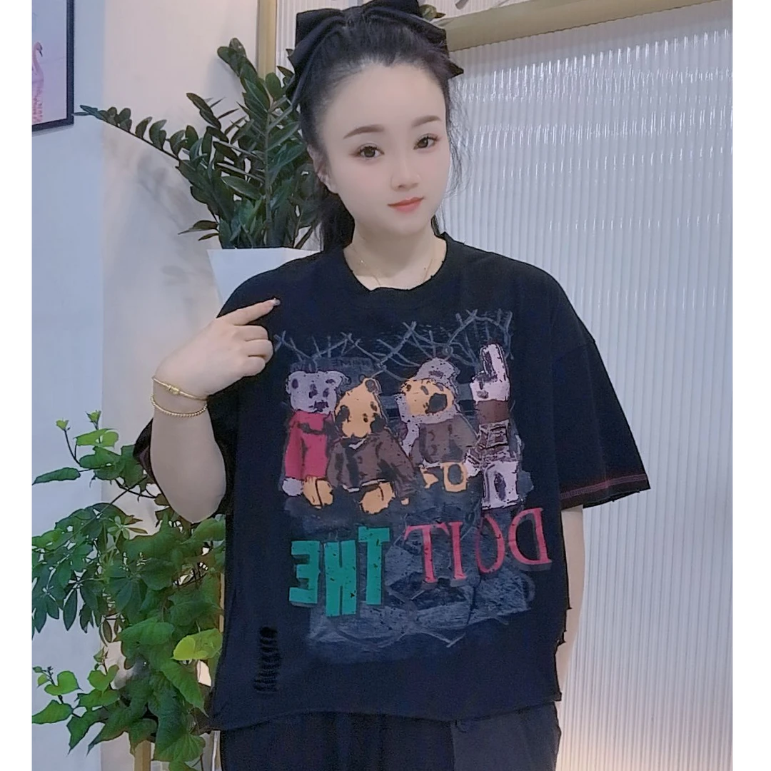 【婉婷服饰】53662圆领破洞短袖T恤夏季潮牌洗水棉做旧设计女装宽松
