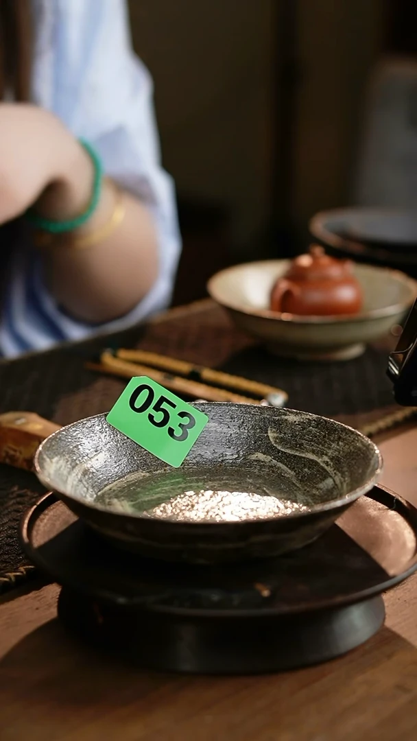其他花色壶承......053