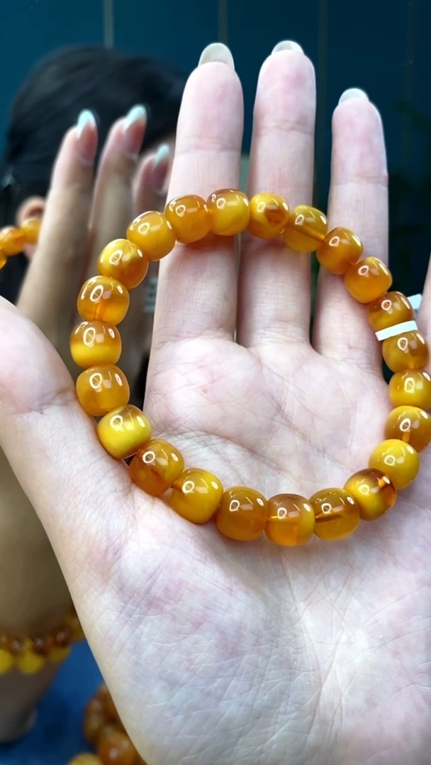 裸石琥珀未镶嵌12/2多样性发其一93