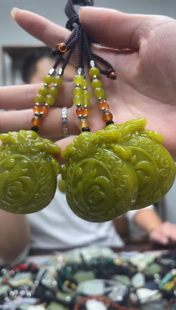 未镶嵌岫玉吊坠多样性发货*拍一发一