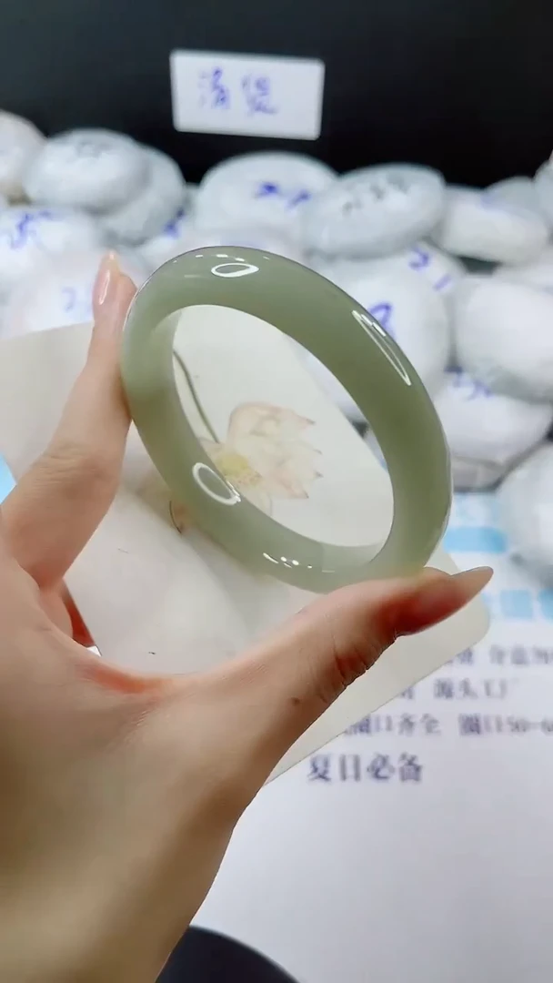 未镶嵌手镯石英质玉多样性发货L398