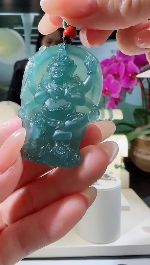 【闪购商品】翡翠吊坠(不含链)未镶嵌不动
