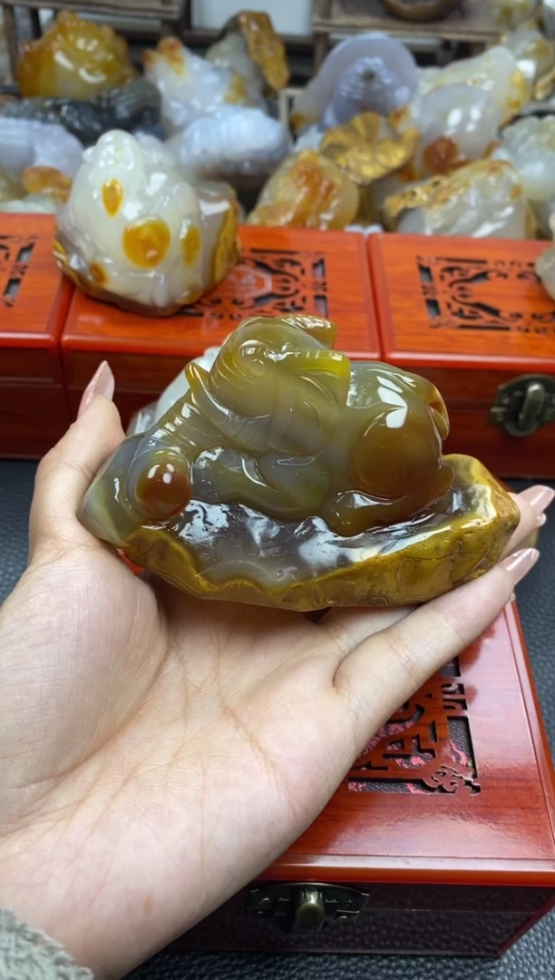 【闪购商品】玛瑙/玉髓摆件未镶嵌00