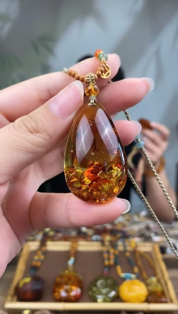 未镶嵌琥珀裸石多样性发货 只发其中一件