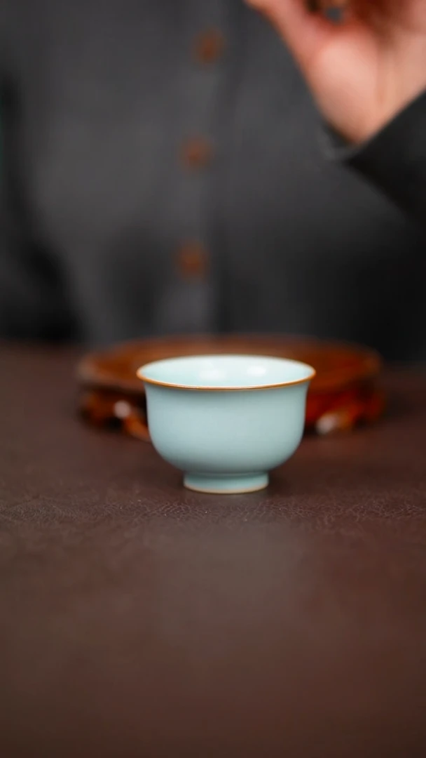 一级天青小压手杯礼盒