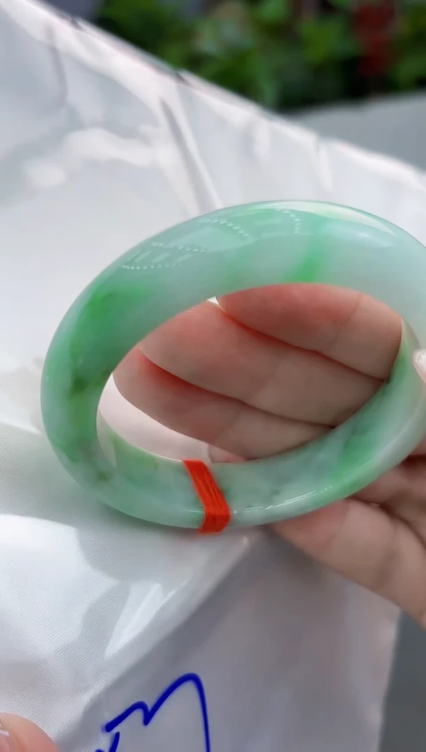 【闪购商品】翡翠手镯未镶嵌翡翠手镯