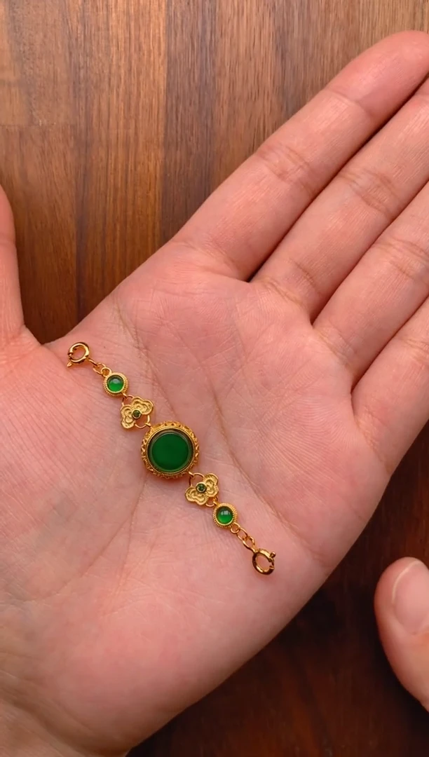 【闪购商品】翡翠吊坠(不含链)银S925镶嵌无事牌延长链